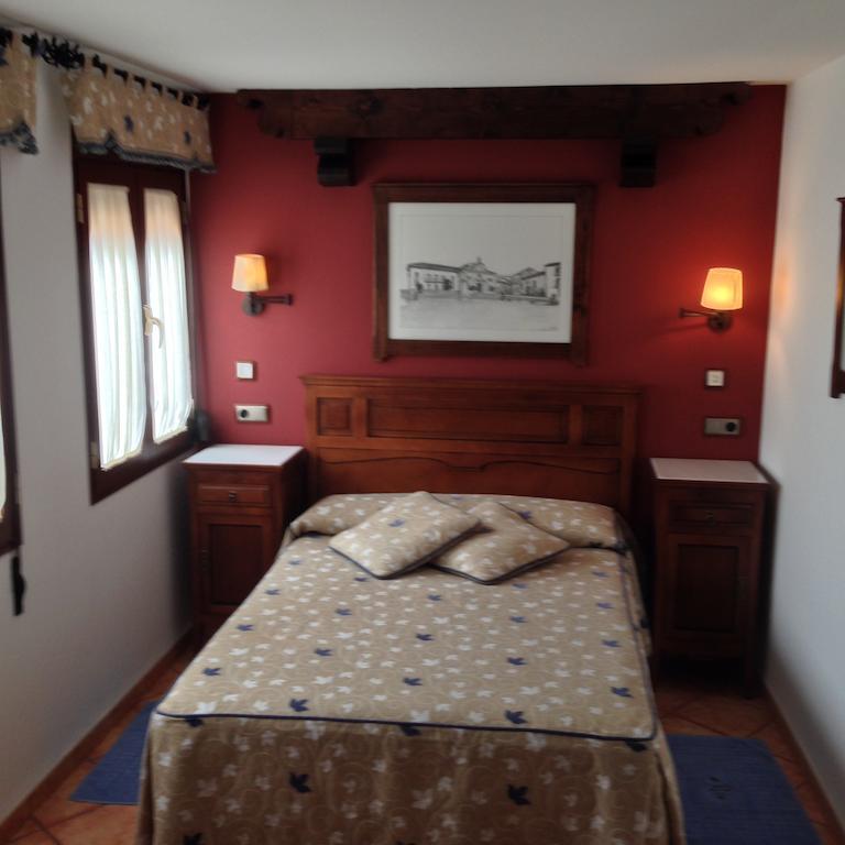 Hospederia Ana Pilar Hotel Porcuna Kamer foto