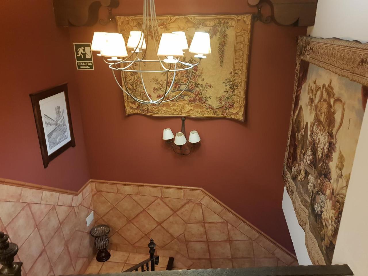 Hospederia Ana Pilar Hotel Porcuna Buitenkant foto